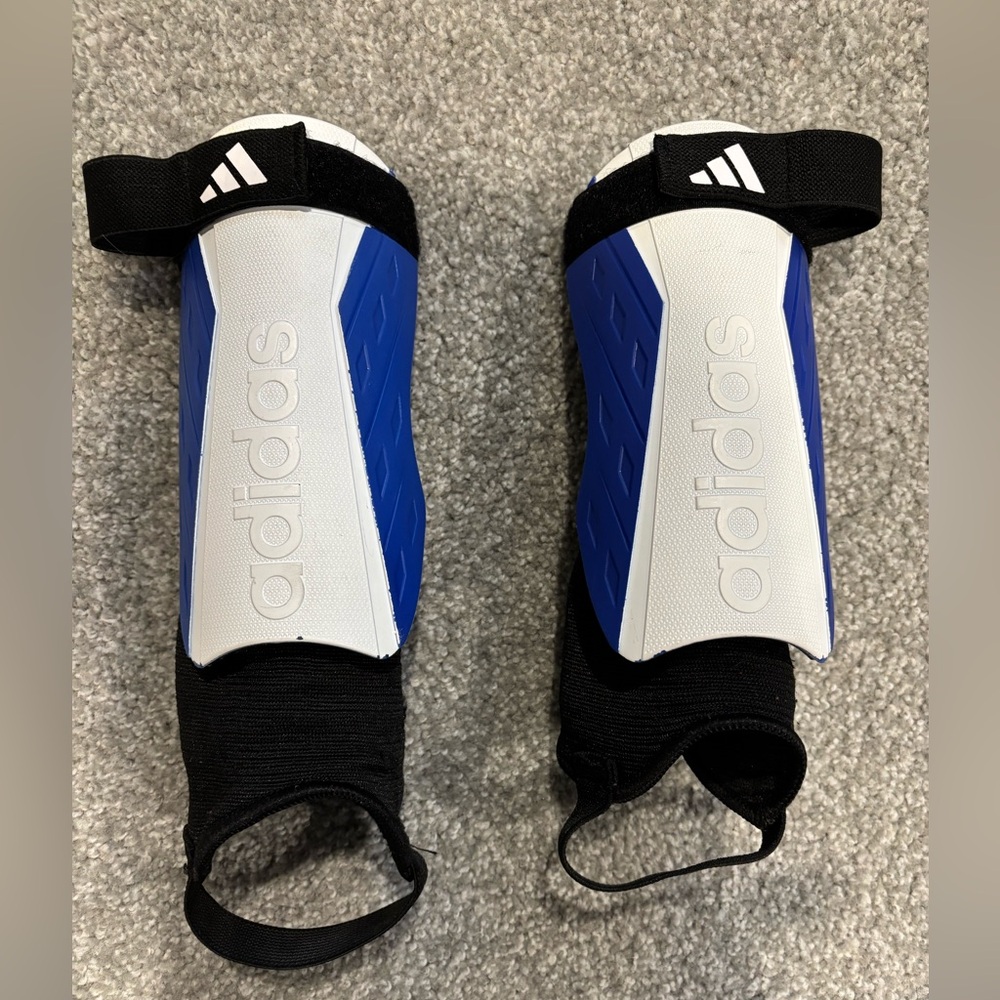 Adidas Kids Soccer Shin Guards Size Small